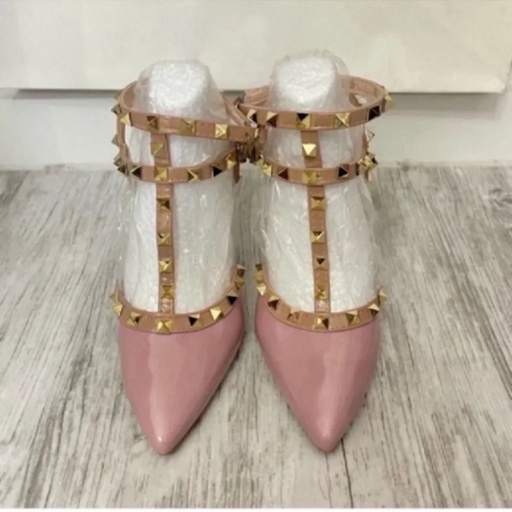 New beautiful Rivet High Heels Shoes 6